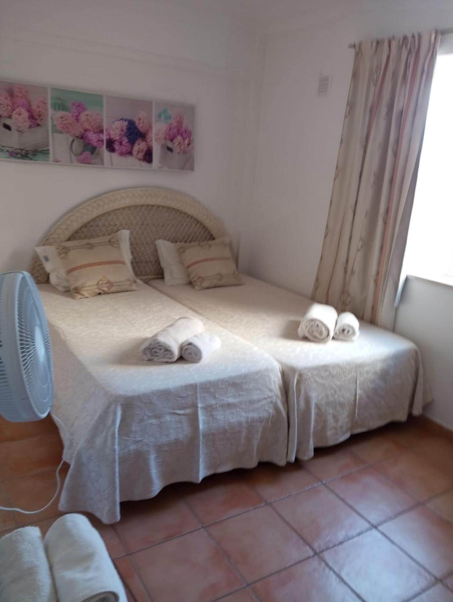 Aparts 8 T1 E T0 Lagos Dış mekan fotoğraf